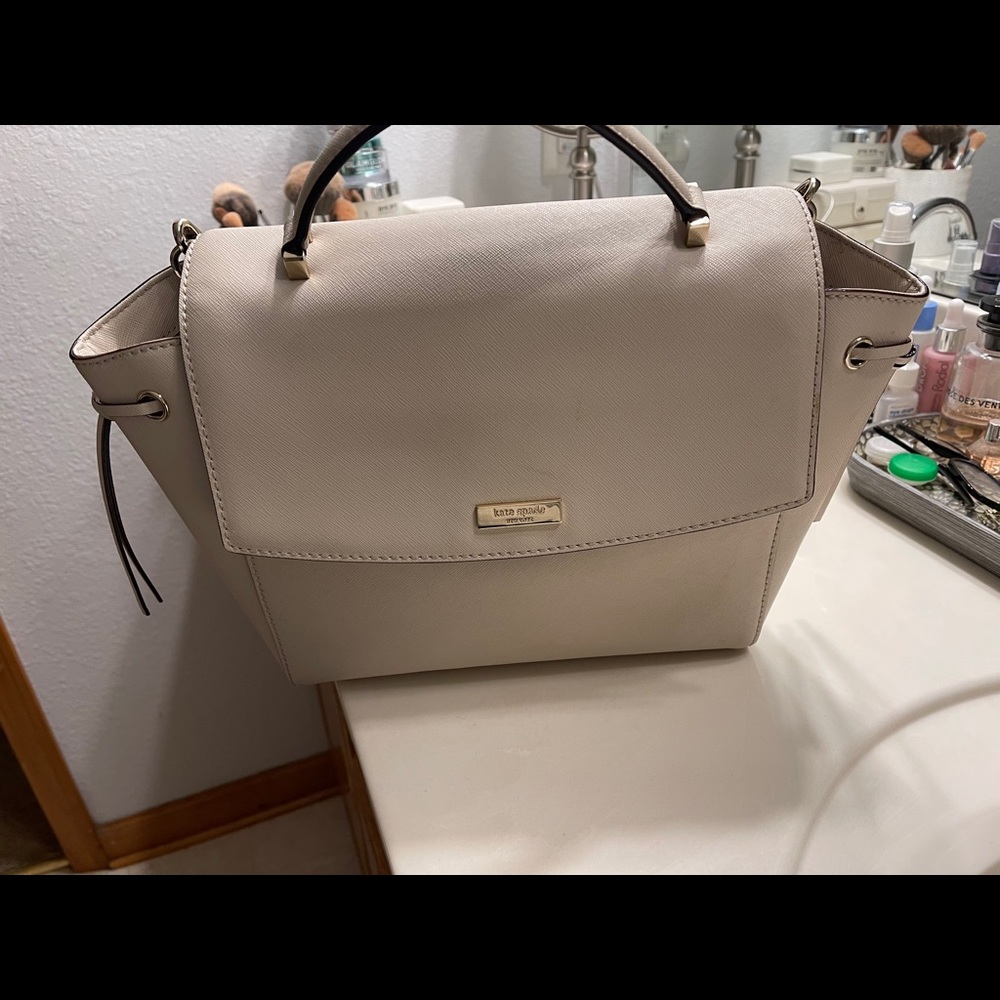 A beautiful Kate Spade bag